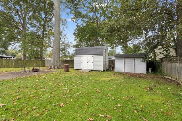 179 Bret Harte DR, Newport News, VA 23602