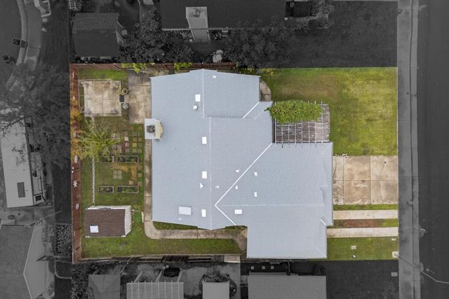 6832 2nd St, Rio Linda, CA 95673