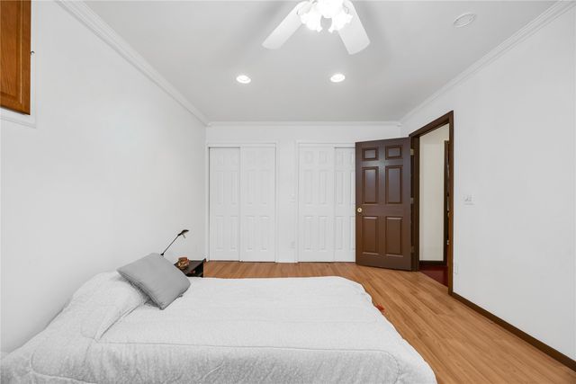 2623 Westwood Drive NW, Cedar Rapids, IA 52405