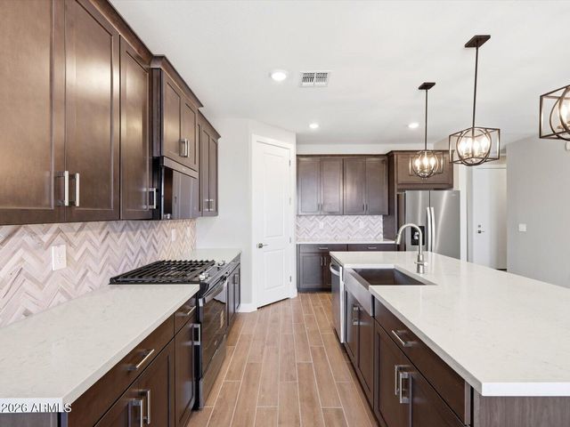 18565 W MANZANITA Drive, Waddell, AZ 85355