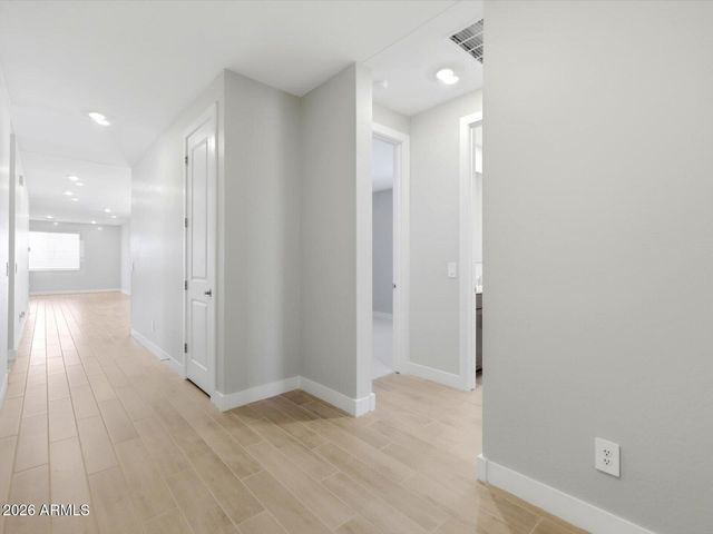 18565 W MANZANITA Drive, Waddell, AZ 85355