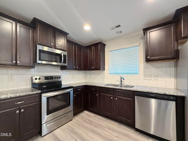 2801 Killian Court, Raleigh, NC 27610