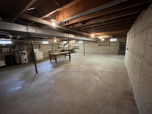 12 Krause AVENUE, Fort Atkinson, WI 53538