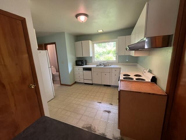 12 Krause AVENUE, Fort Atkinson, WI 53538