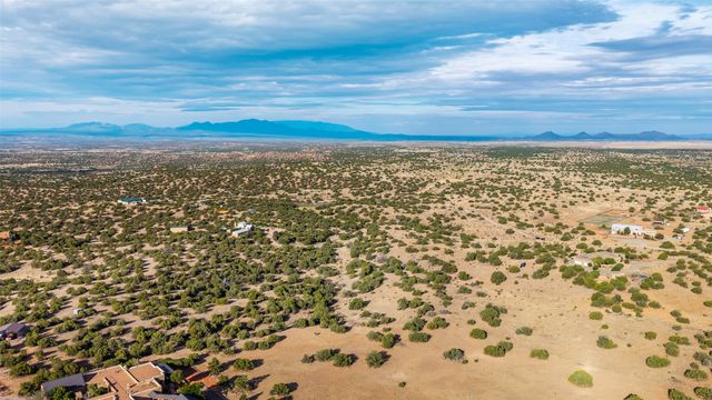 30 Silver Saddle, Lamy, NM 87540