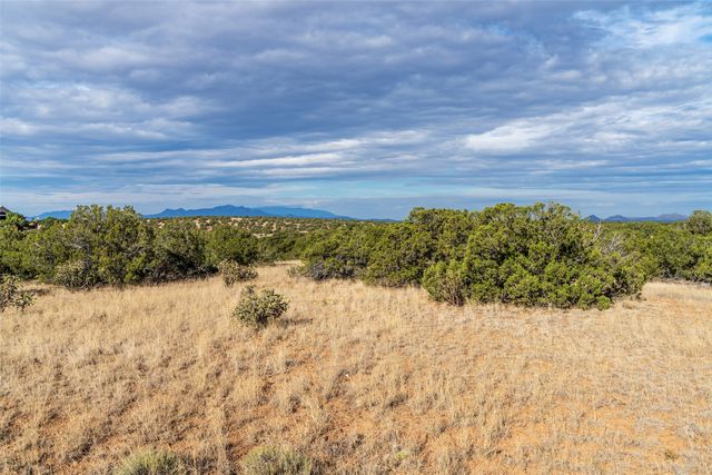 30 Silver Saddle, Lamy, NM 87540