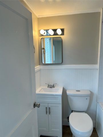 2443 4TH AVENUE N, St Petersburg, FL 33713