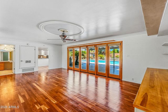 5822 N 23RD Place, Phoenix, AZ 85016