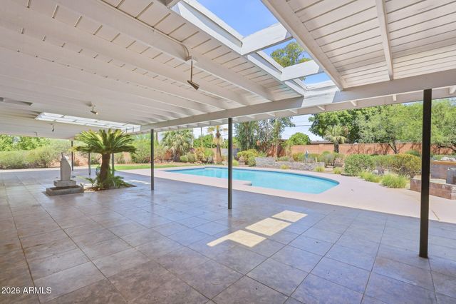 5822 N 23RD Place, Phoenix, AZ 85016