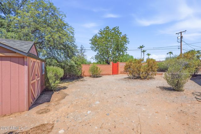 5822 N 23RD Place, Phoenix, AZ 85016