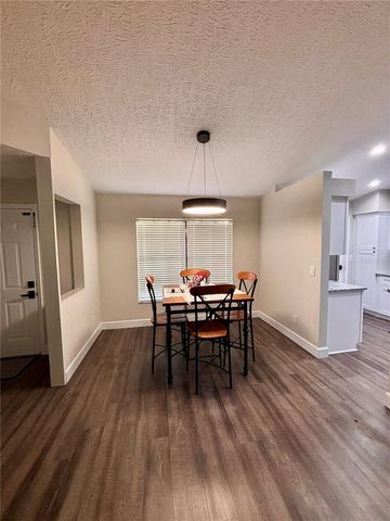 6104 26TH AVENUE E, Bradenton, FL 34208