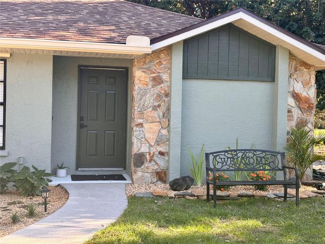 6104 26TH AVENUE E, Bradenton, FL 34208