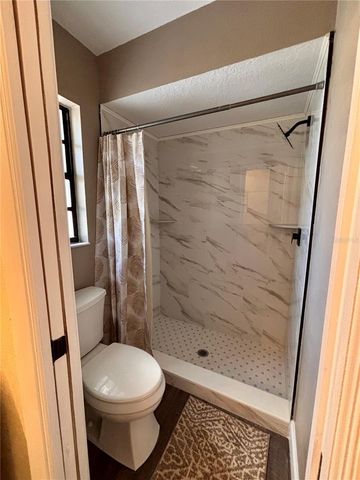 6104 26TH AVENUE E, Bradenton, FL 34208