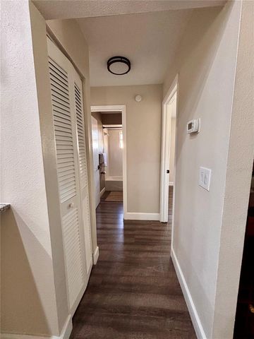 6104 26TH AVENUE E, Bradenton, FL 34208