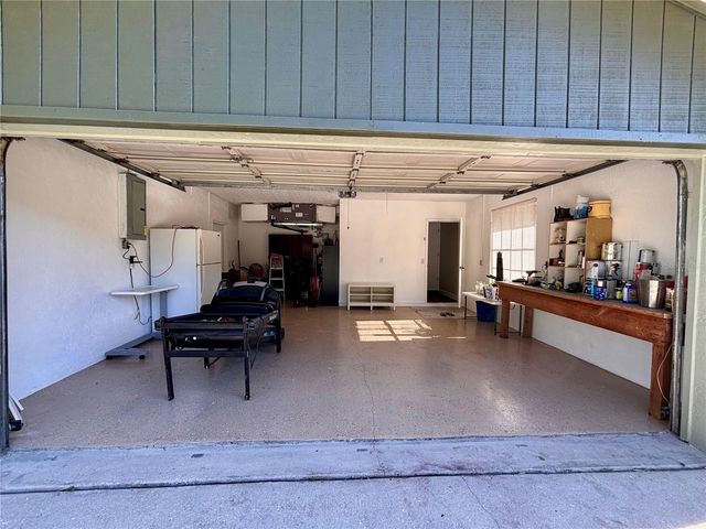 6104 26TH AVENUE E, Bradenton, FL 34208