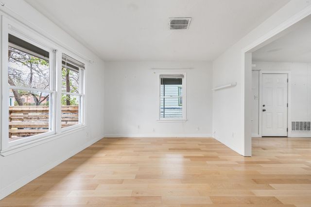 4511 Avenue D, Austin, TX 78751