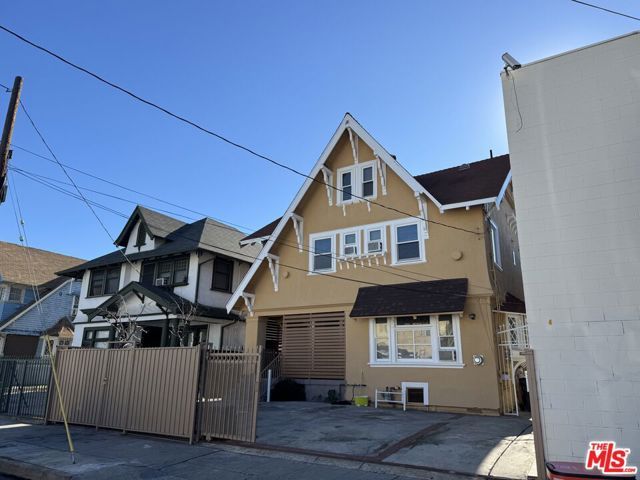 2024 W 12th Street, Los Angeles, CA 90006