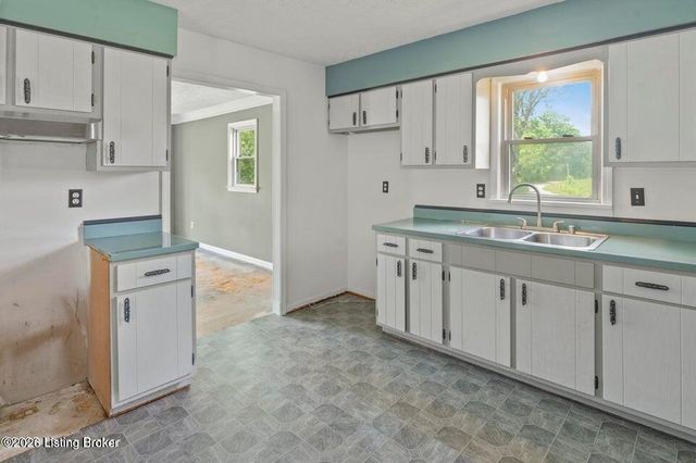 360 Pumpkin Rd, Shepherdsville, KY 40165