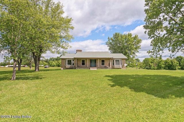 360 Pumpkin Rd, Shepherdsville, KY 40165