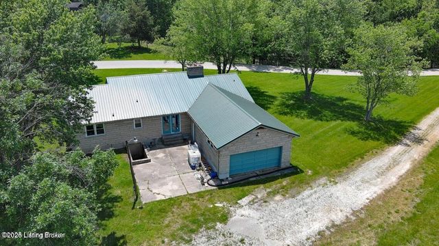 360 Pumpkin Rd, Shepherdsville, KY 40165