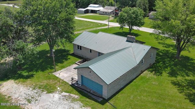 360 Pumpkin Rd, Shepherdsville, KY 40165