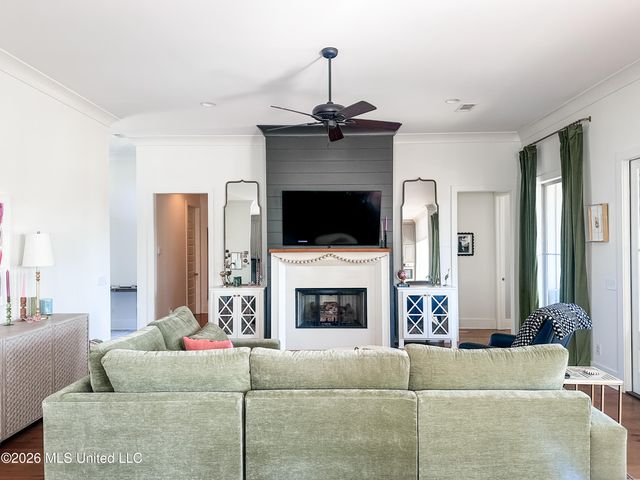 120 Greenway Lane, Madison, MS 39110