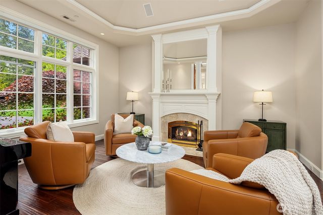 18212 244th Avenue NE, Woodinville, WA 98077