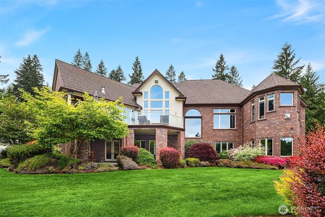 18212 244th Avenue NE, Woodinville, WA 98077