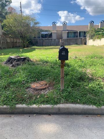 1307 Moorwick Lane, Houston, TX 77043