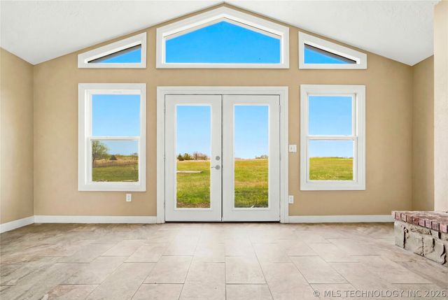 8770 W Gassaway, Hulbert, OK 74441