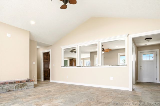 8770 W Gassaway, Hulbert, OK 74441