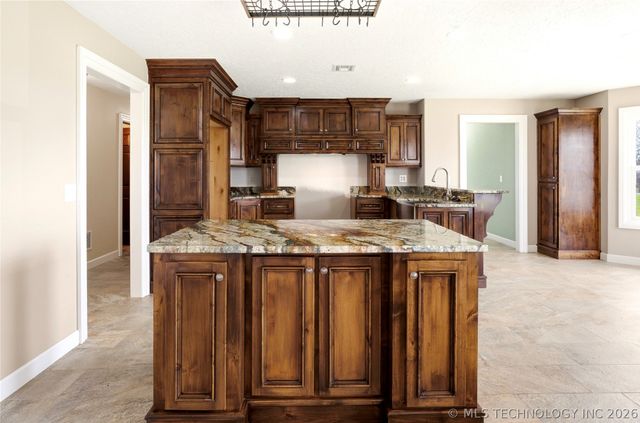 8770 W Gassaway, Hulbert, OK 74441