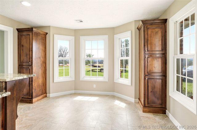 8770 W Gassaway, Hulbert, OK 74441