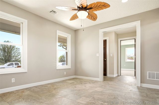 8770 W Gassaway, Hulbert, OK 74441