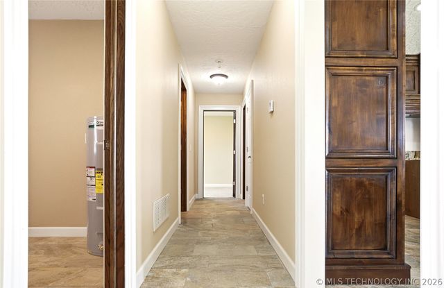 8770 W Gassaway, Hulbert, OK 74441