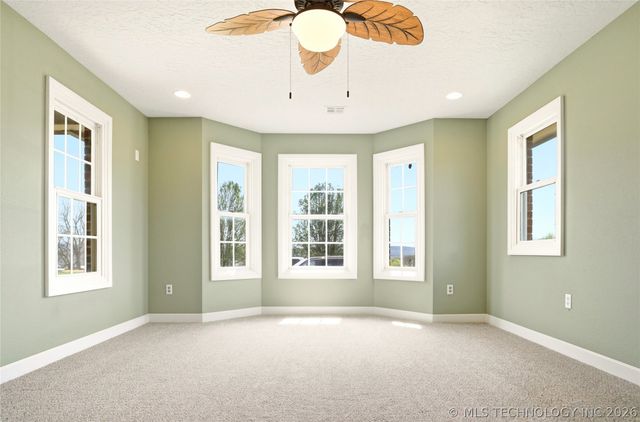 8770 W Gassaway, Hulbert, OK 74441