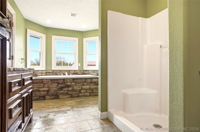 8770 W Gassaway, Hulbert, OK 74441