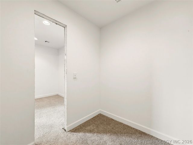 8770 W Gassaway, Hulbert, OK 74441