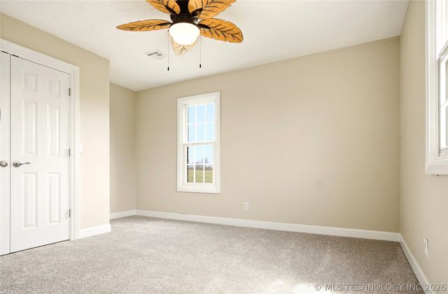 8770 W Gassaway, Hulbert, OK 74441