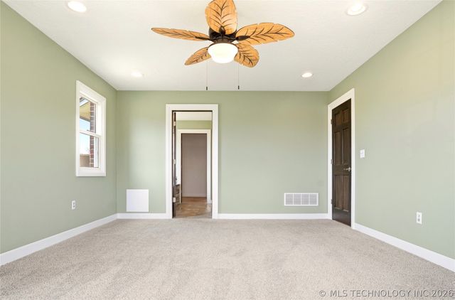 8770 W Gassaway, Hulbert, OK 74441