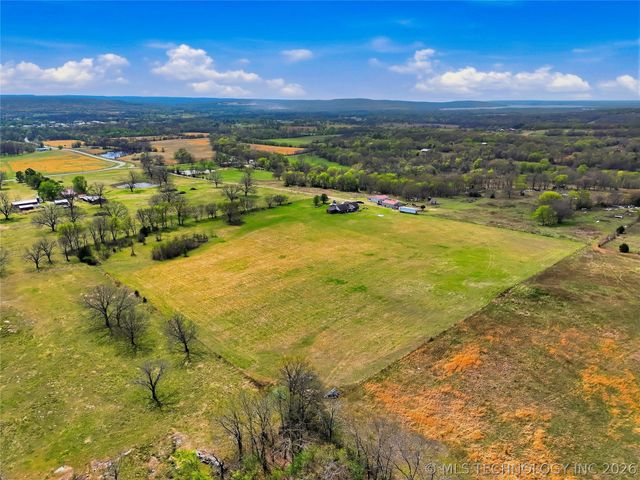 8770 W Gassaway, Hulbert, OK 74441