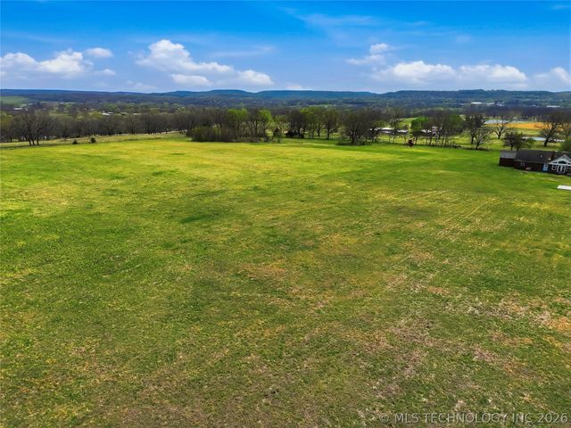 8770 W Gassaway, Hulbert, OK 74441