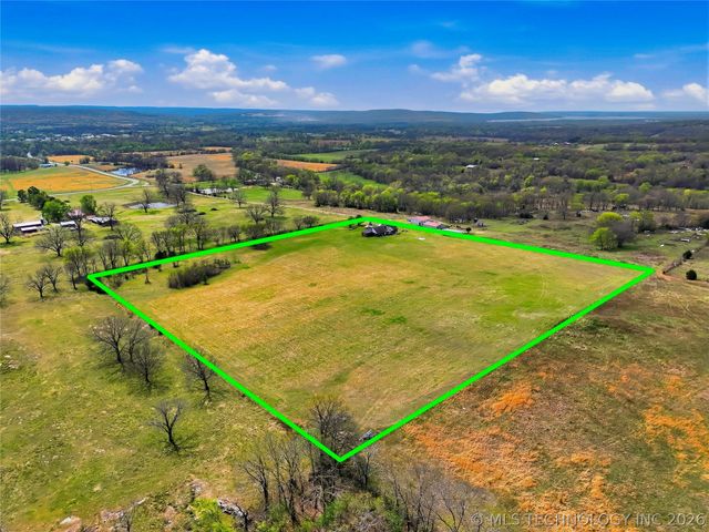 8770 W Gassaway, Hulbert, OK 74441