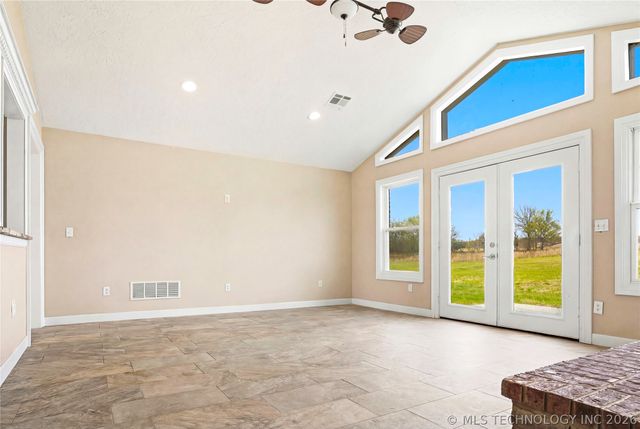 8770 W Gassaway, Hulbert, OK 74441