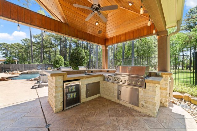 16115 Port Barrow Drive, Cypress, TX 77429