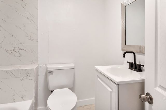 107 E 11th, Kemp, TX 75143