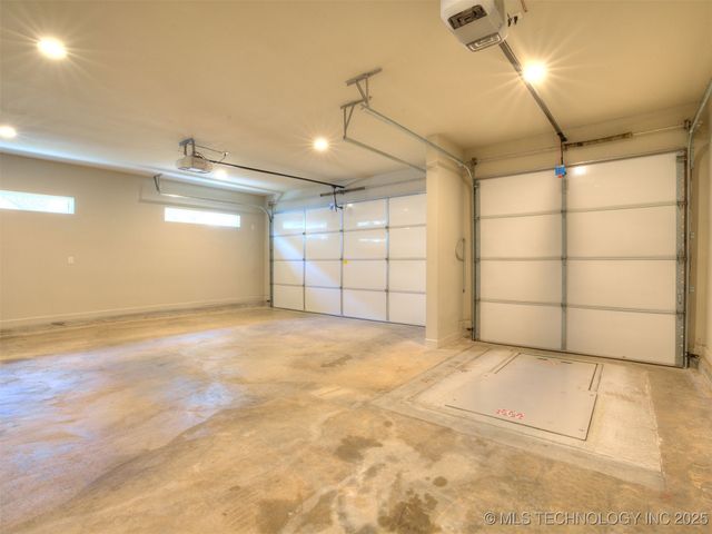 3413 N Narcissus Avenue, Broken Arrow, OK 74012