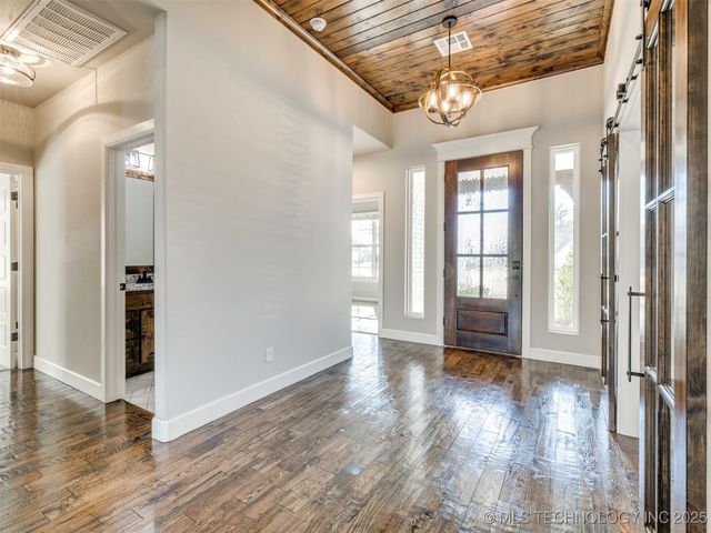 3413 N Narcissus Avenue, Broken Arrow, OK 74012