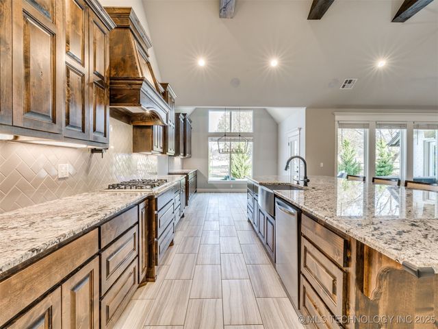 3413 N Narcissus Avenue, Broken Arrow, OK 74012