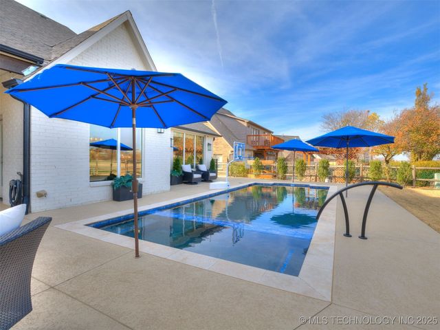 3413 N Narcissus Avenue, Broken Arrow, OK 74012